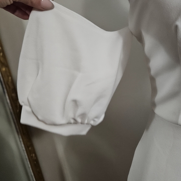 CLUB L LONDON White Bardot Puff-Sleeve Midi Dress. Size US 4 NWT - Picture 4 of 14